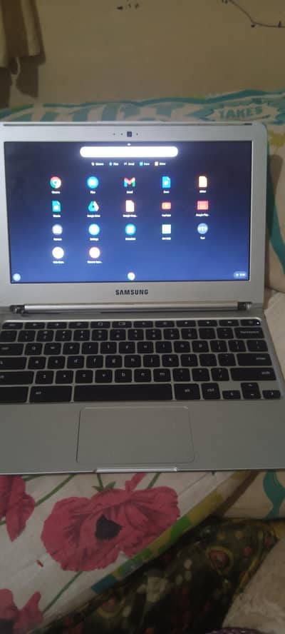 Samsung Chromebook just in 6500