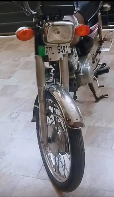 125bike for sale contact us 03067207206