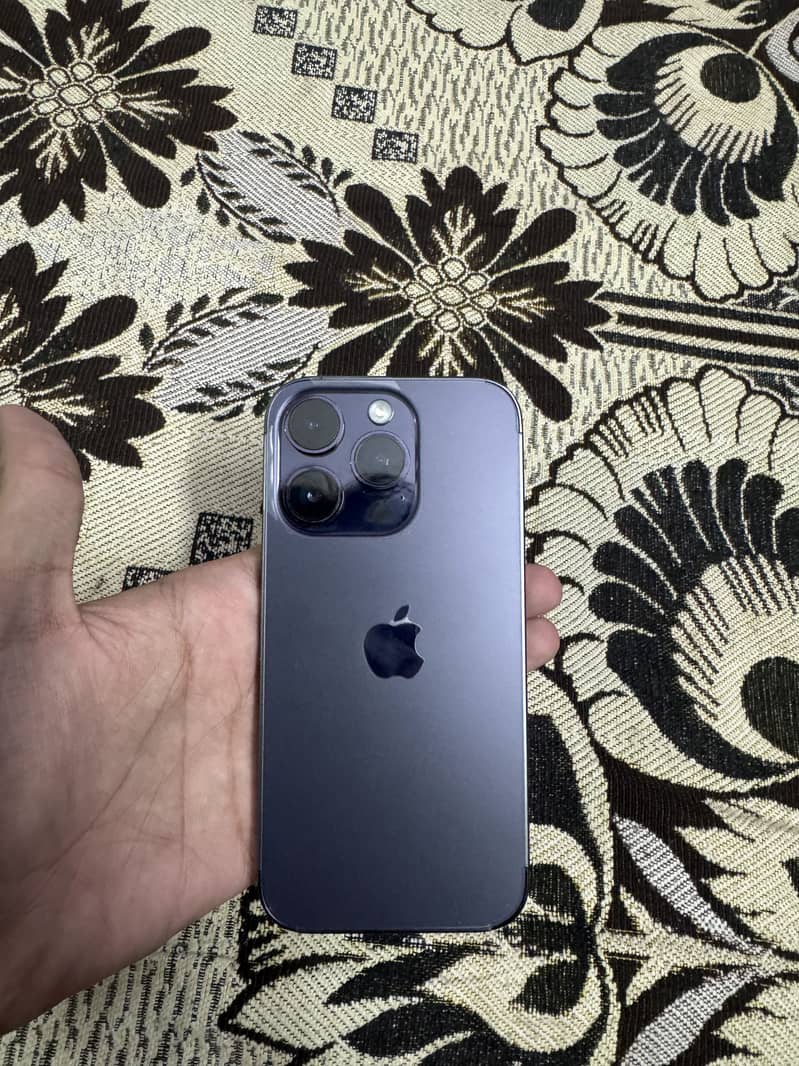 Apple iPhone 14 Pro 2