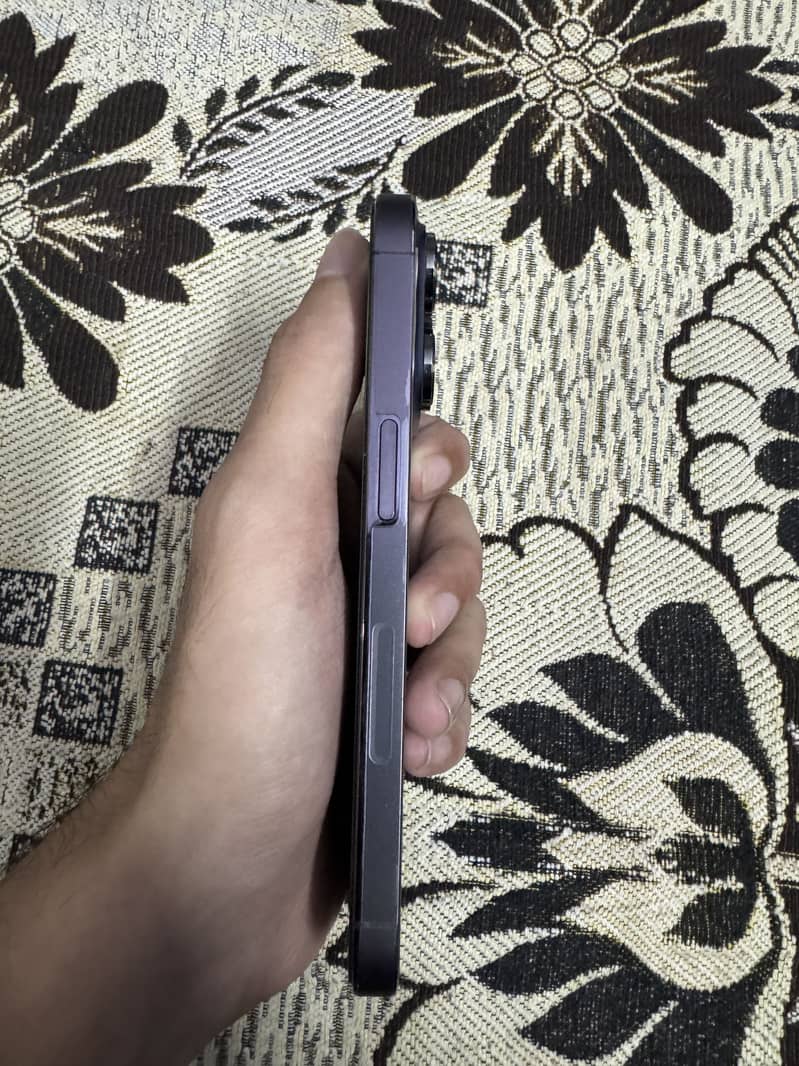 Apple iPhone 14 Pro 7