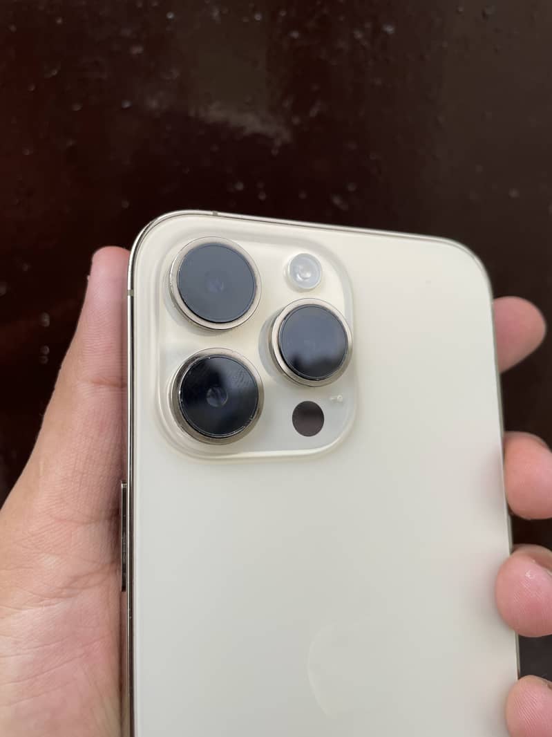 Apple iPhone 14 Pro Max 5