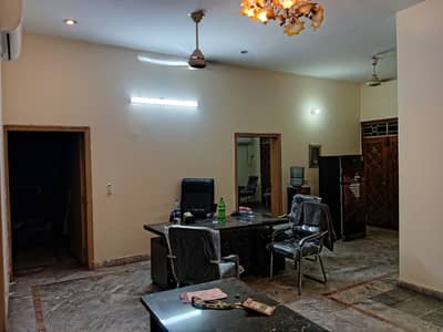 FOR OFFICE OR BACHELORS. 12 MARLA LOWER PORTION FOR RENT IN JOHAR TOWN