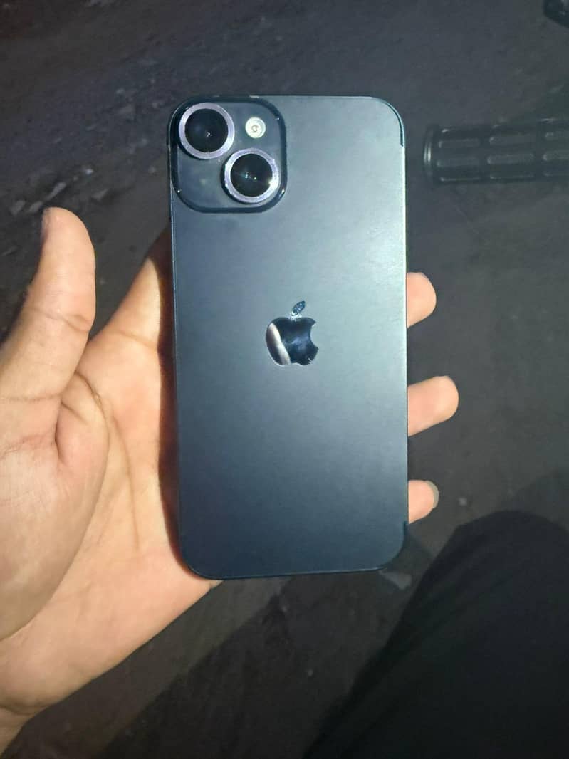 Apple iPhone 14 2