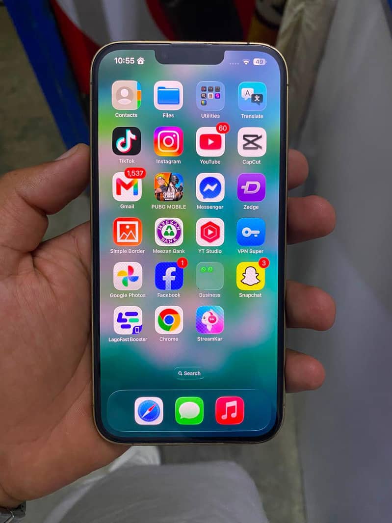 Apple iPhone 13 Pro Max 2