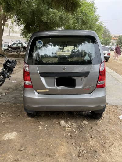 Suzuki Wagon R 2015