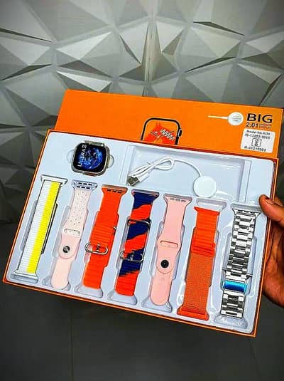 Premium Smart Watch Wiith 6 Straps