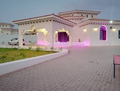 DREAM FARM HOUSE FOR PER DAY & LONG-TERM STAY IN DHA CITY KARACHI