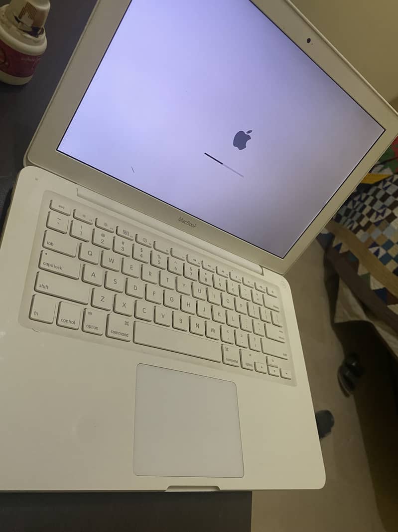 Macbook 2009 3