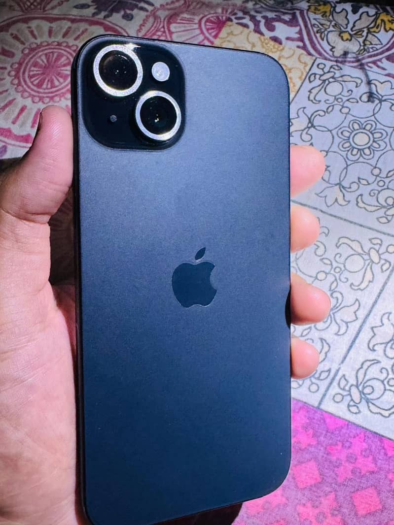Apple iPhone 15 plus 5