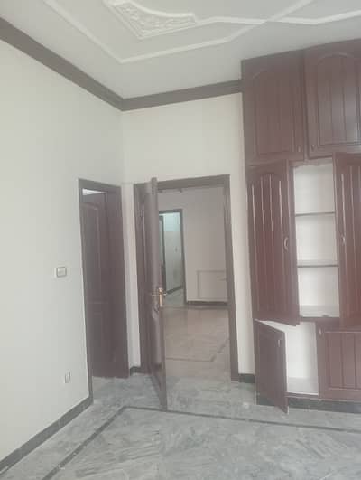 14marla 3beds DD TV lounge kitchen attached baths neat clean ground portion for rent in G 13 3 islamabad