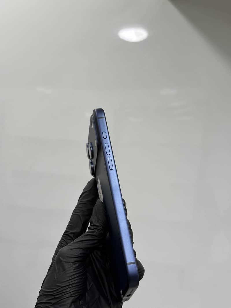 Apple iPhone 17 1