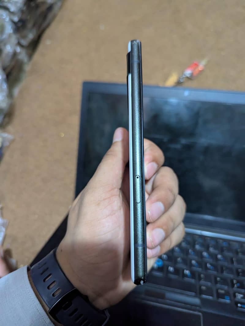Google Pixel 6a 3