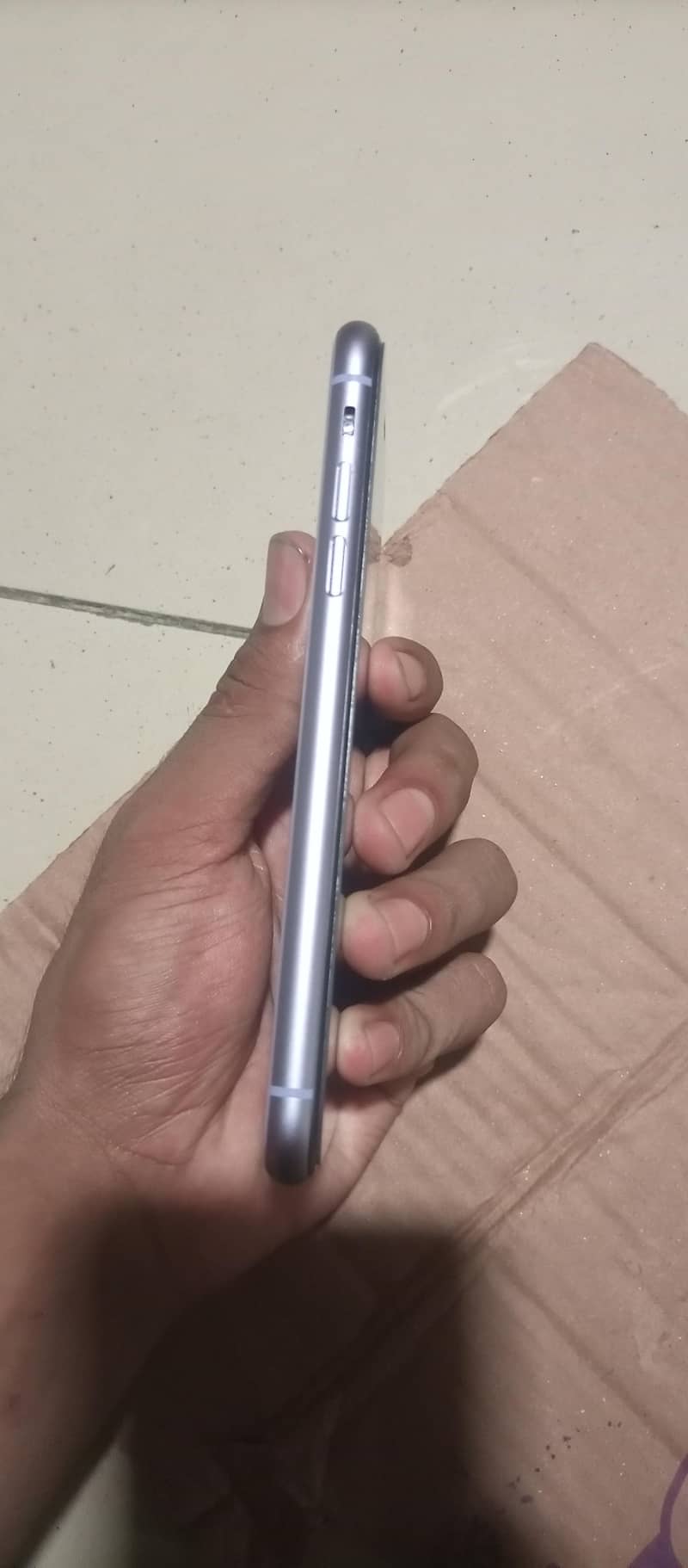 Apple iPhone 11 3