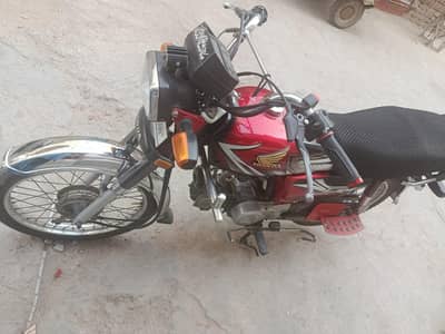03219632062 Honda cd70 Model 2016 neat&clean All documents clear