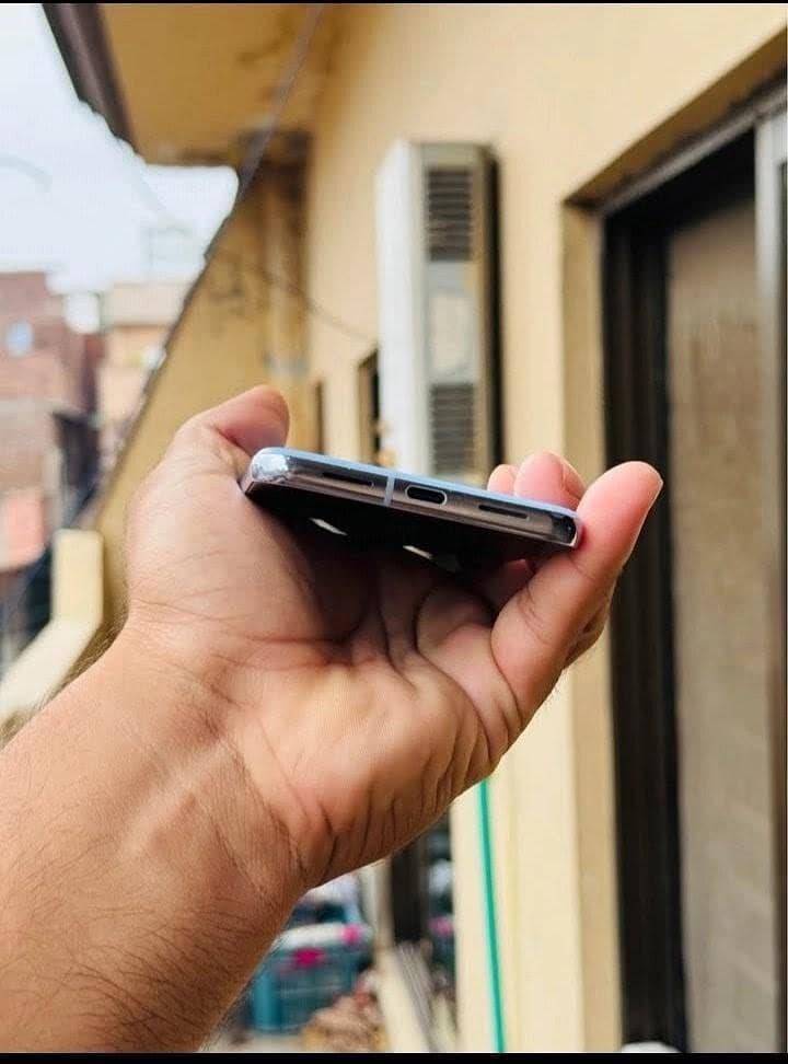 Google Pixel 8 Pro 1