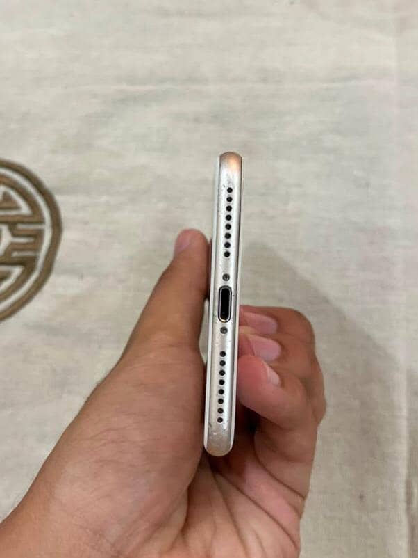 iPhone 7 Plus 1
