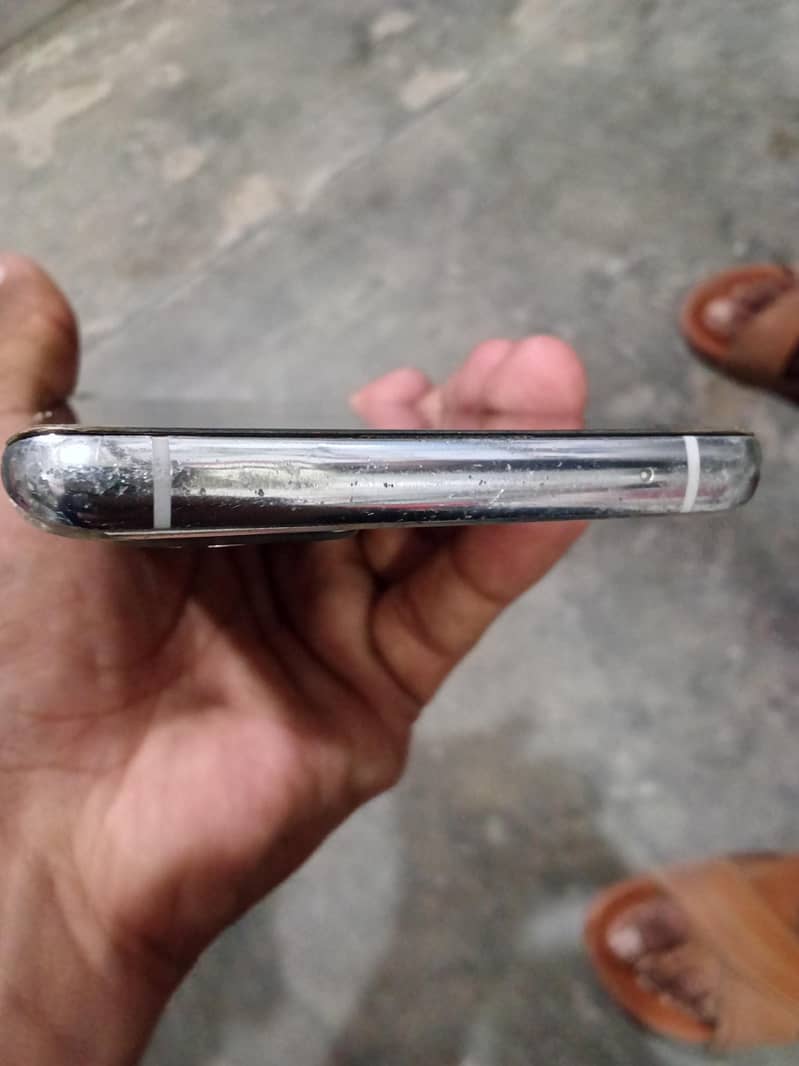 One Plus 9 Pro 1
