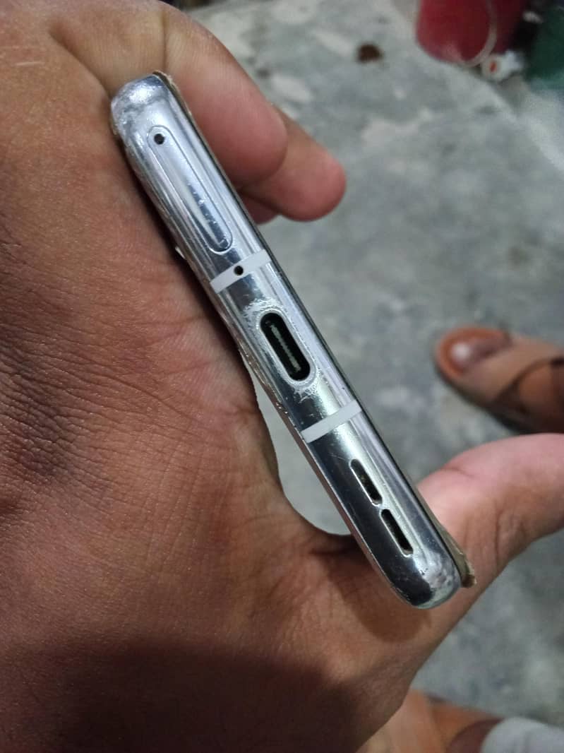 One Plus 9 Pro 3