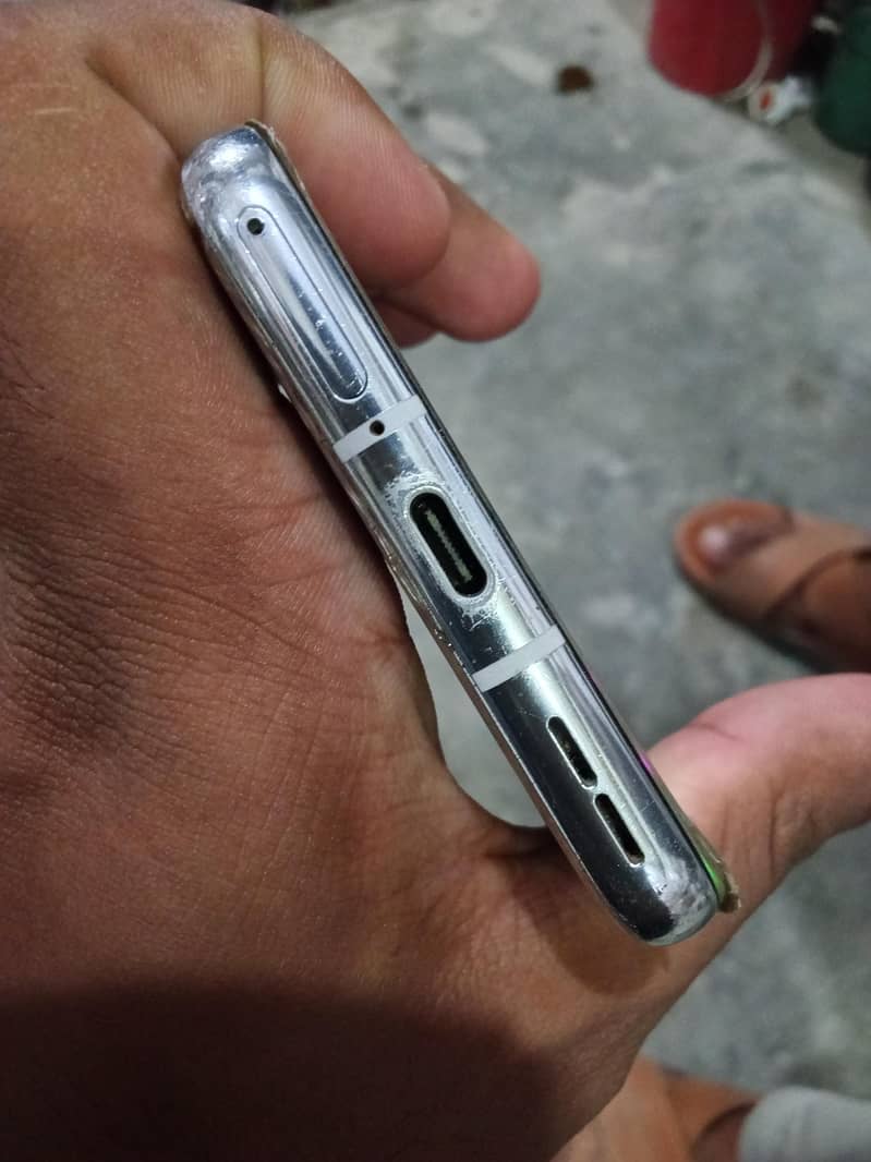 One Plus 9 Pro 5