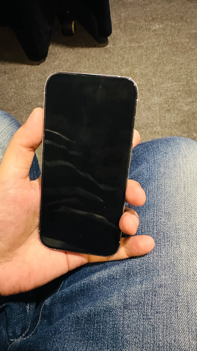Apple iPhone 14 Pro 2