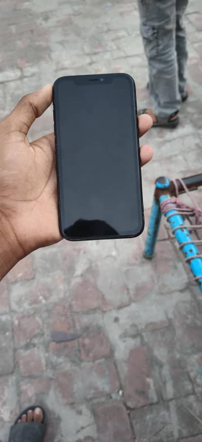 I phone xr  10 by 9