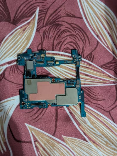 LG v60