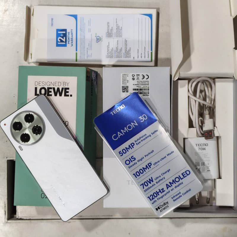 Tecno CAMON 30 7