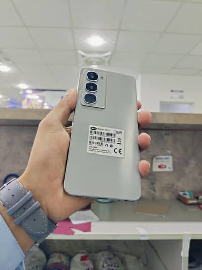 Itel City 100