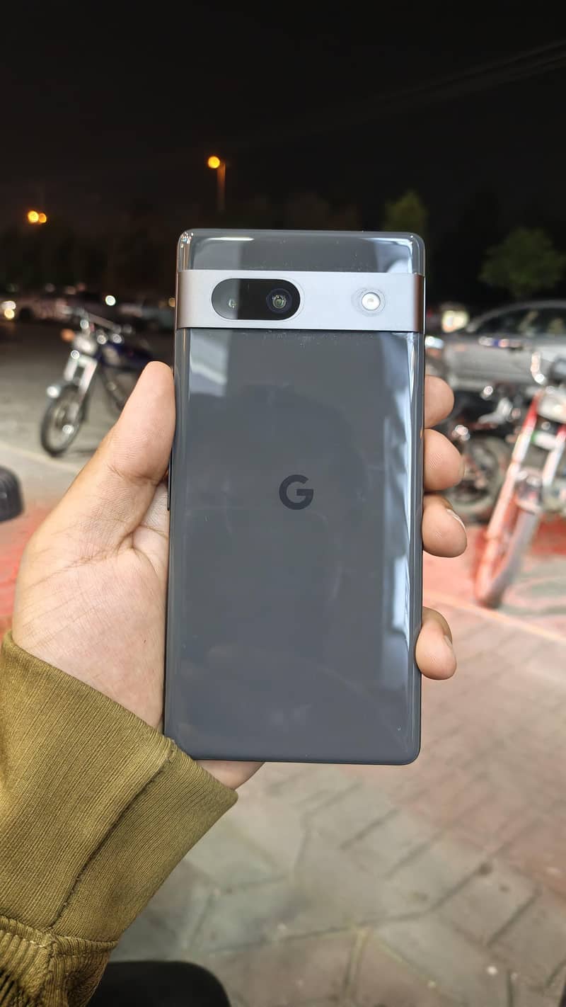 Google Pixel 7a 3