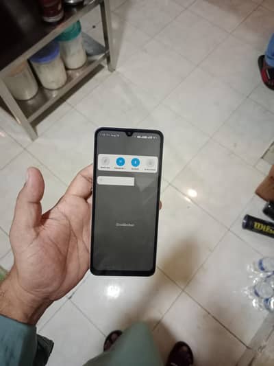 Redmi a5 4gb 64 storge