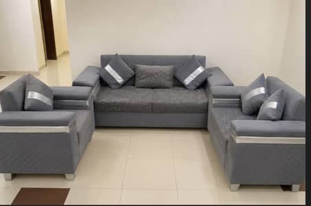 2+2+1 sofa set