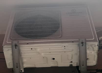 Kenwood 1.5 ton AC