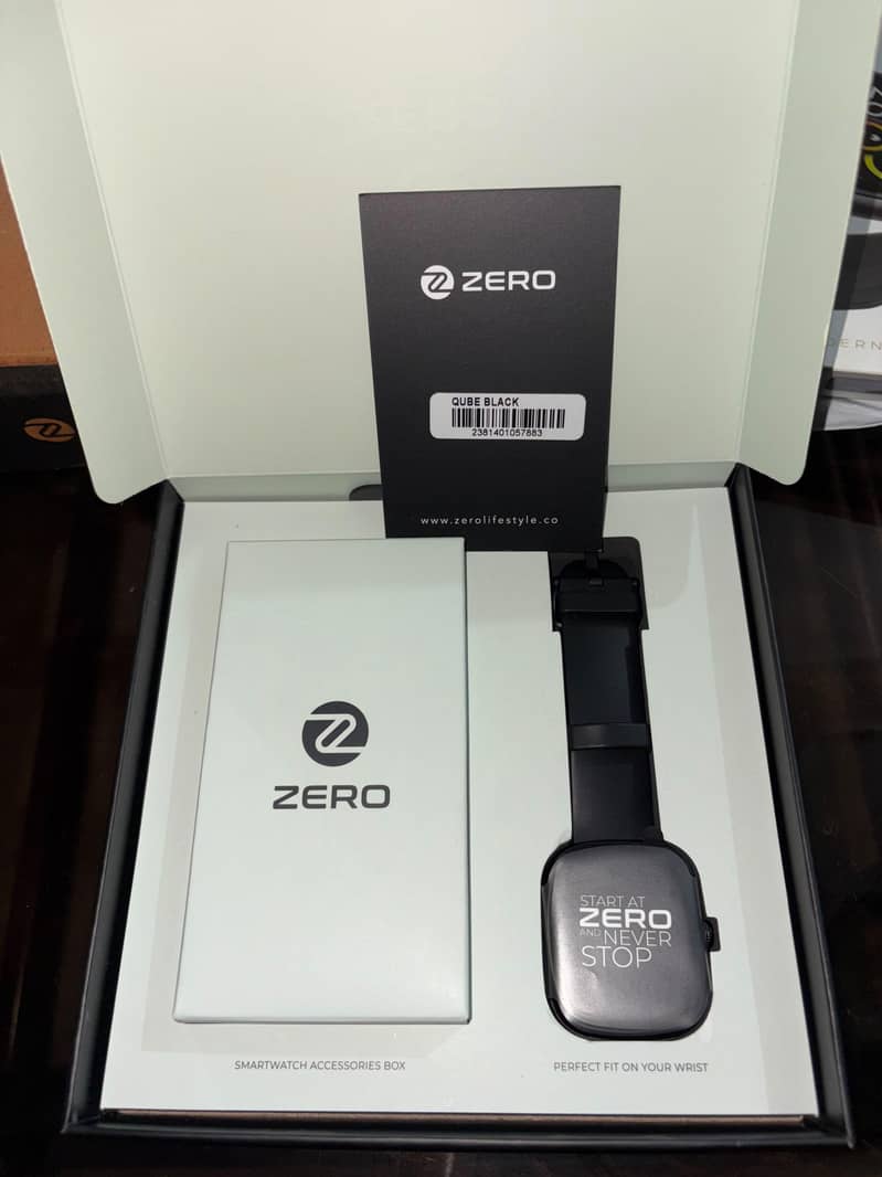 Open box Zero Qube Smart Watch 0
