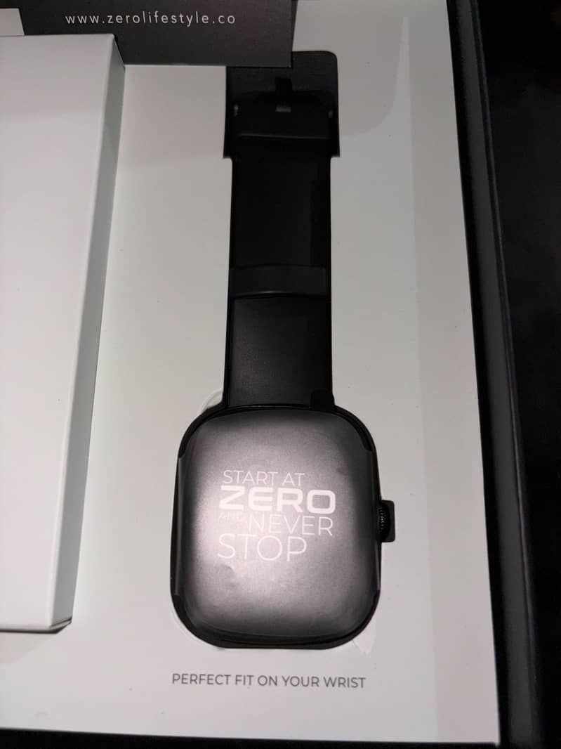 Open box Zero Qube Smart Watch 2