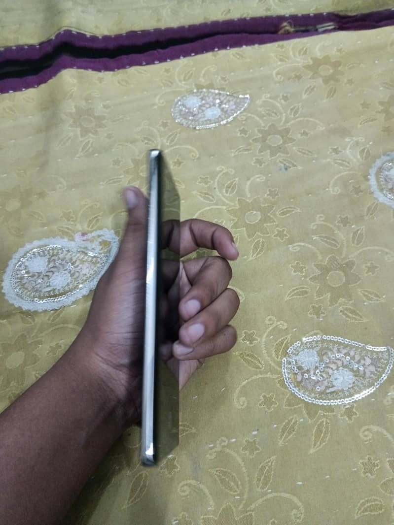 TECNO SPARK 20 PRO PLUS 4