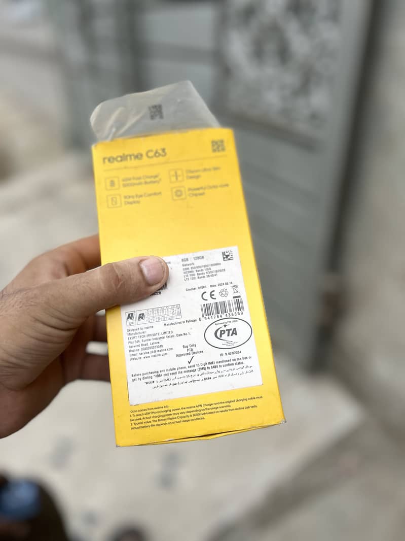 Realme C63 5