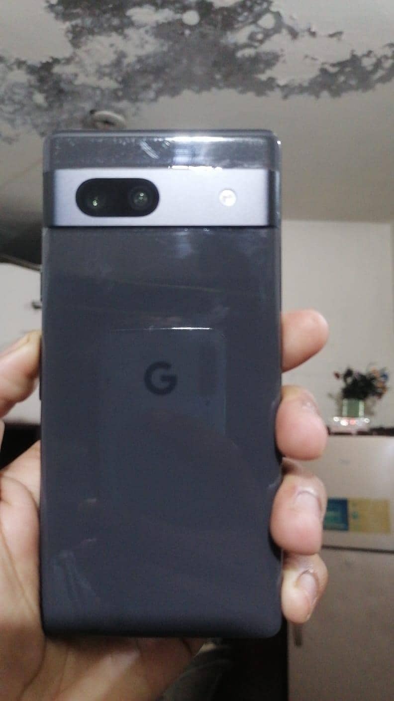 Google Pixel 7a 2