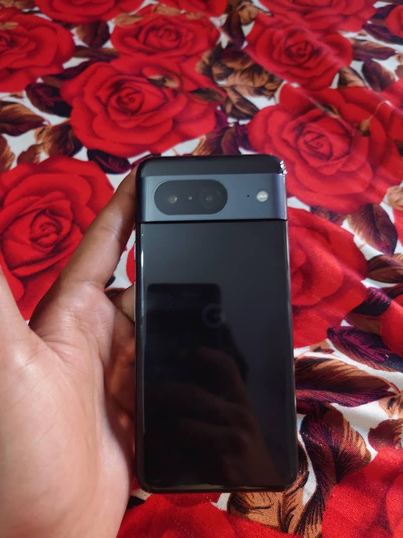 Google Pixel 8 5