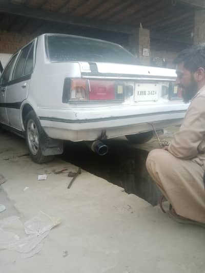 Nissan Sunny 1986