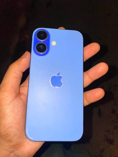 Apple iPhone 16