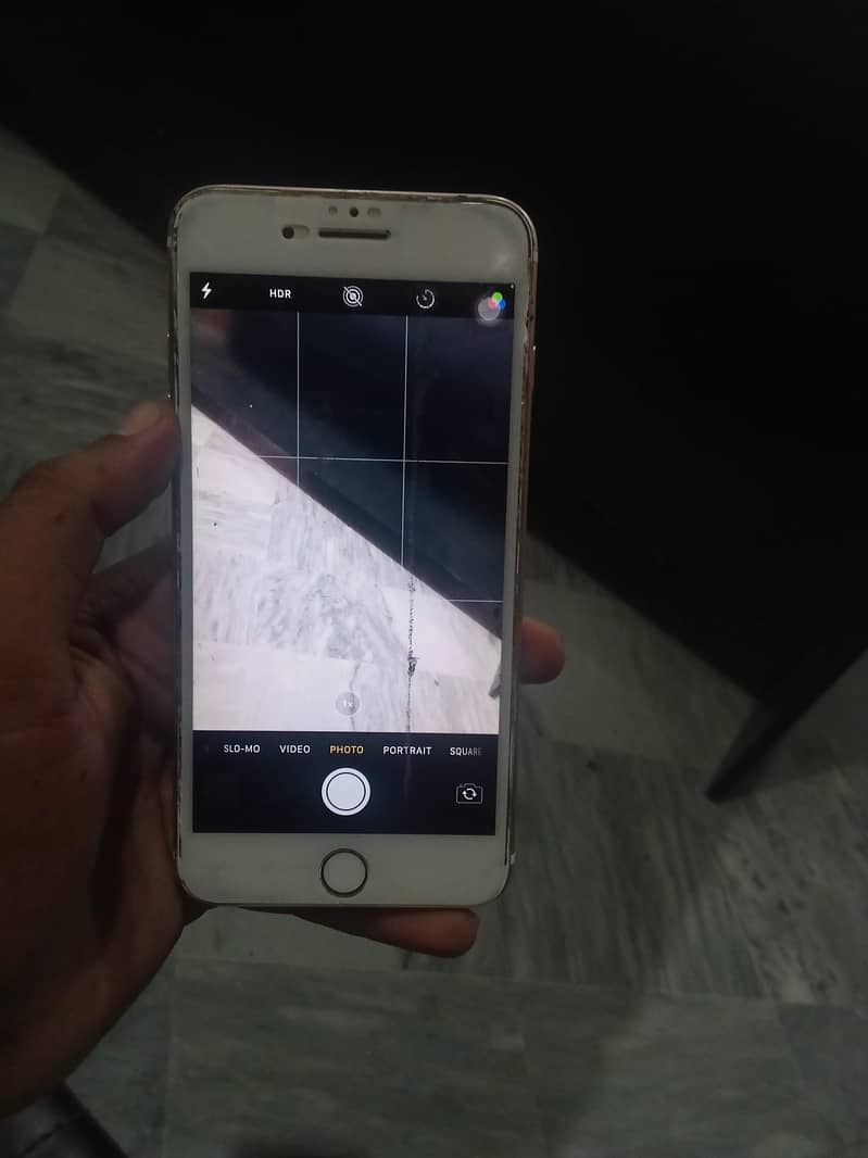Apple iPhone 7 0