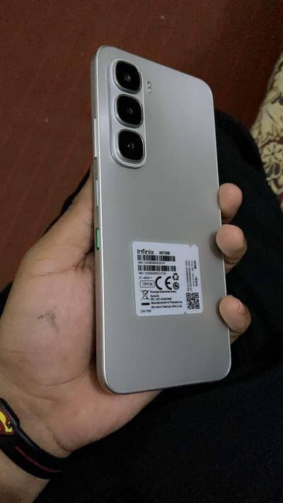 Infinix hot 60i dba charger sat ha 6/128 ma ha