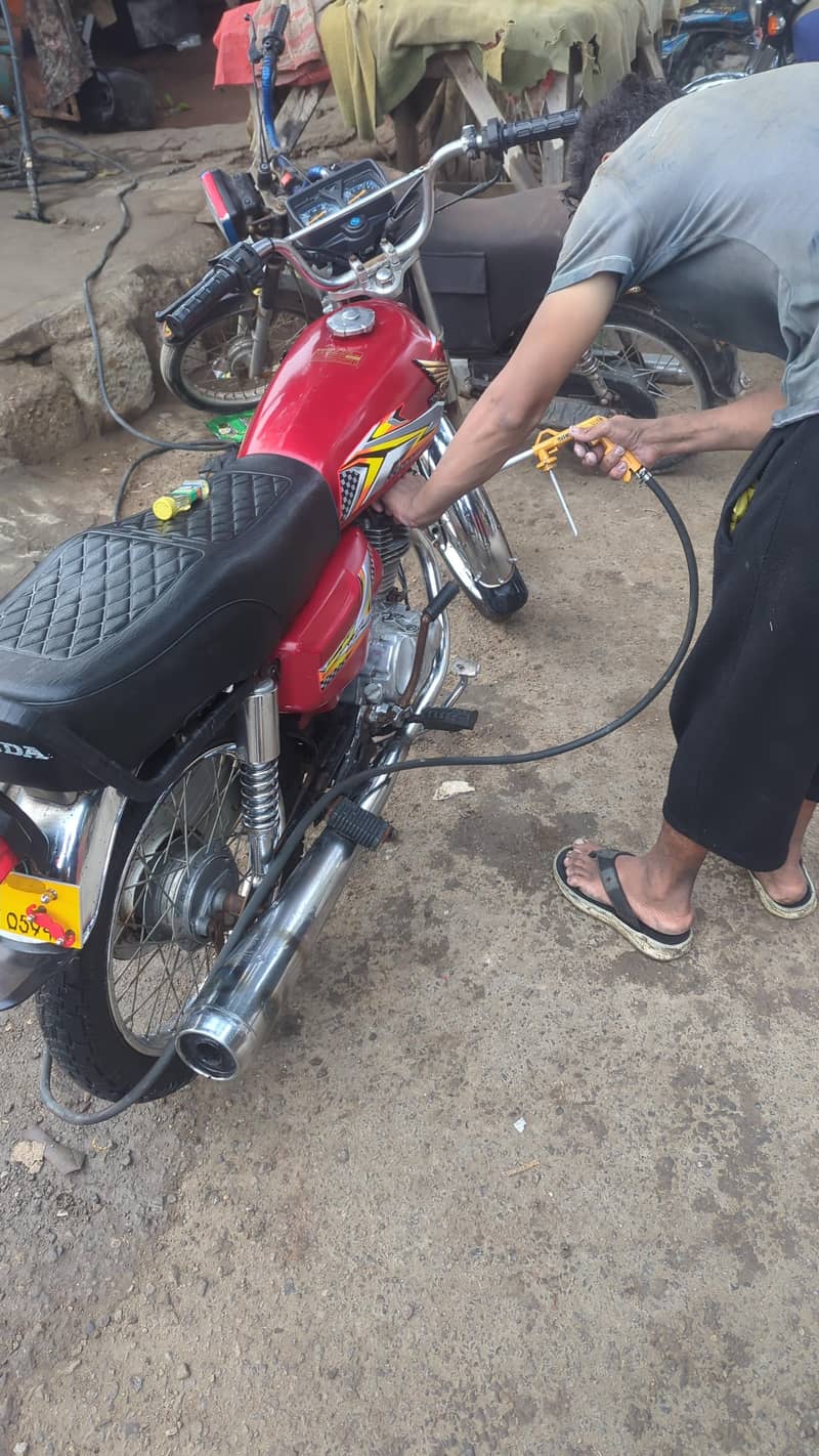 unique 125 2016 model 1