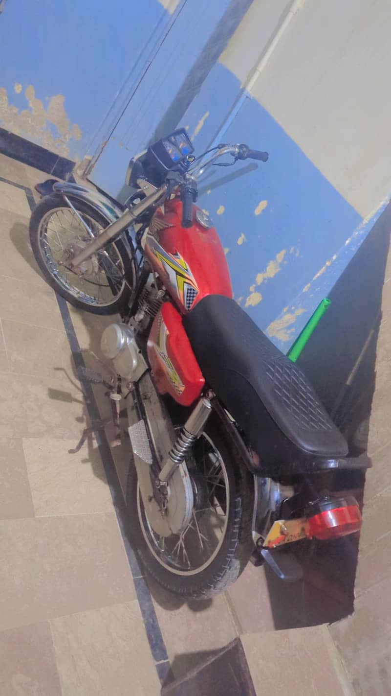 unique 125 2016 model 4