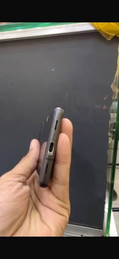 Apple iPhone 14
