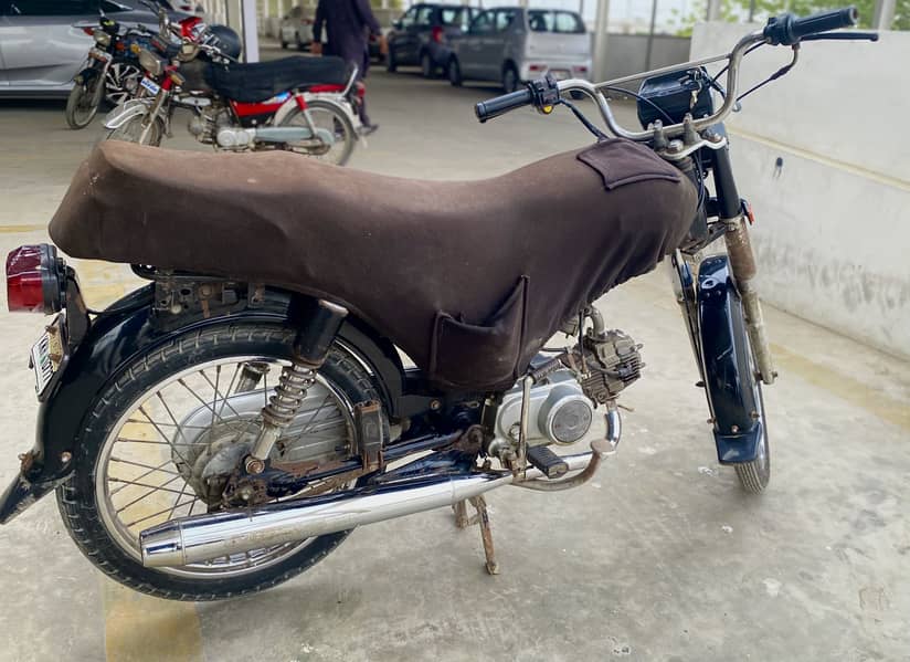 Unique cd 70cc model 2017 black 1
