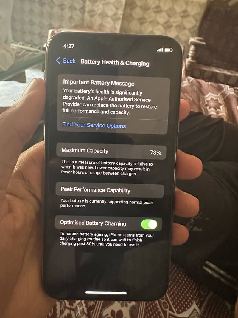 Apple iPhone XS 4