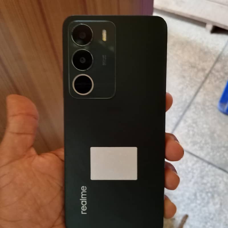 Realme C71 1
