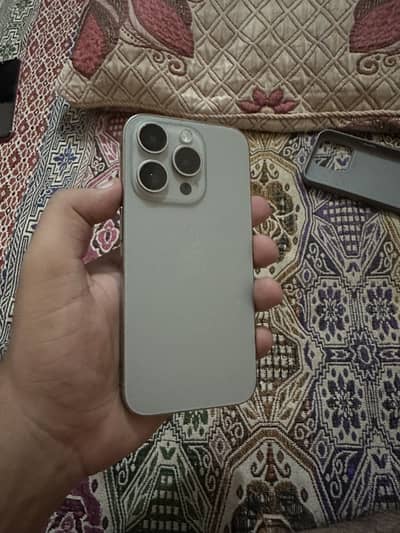 Apple iPhone 15 Pro