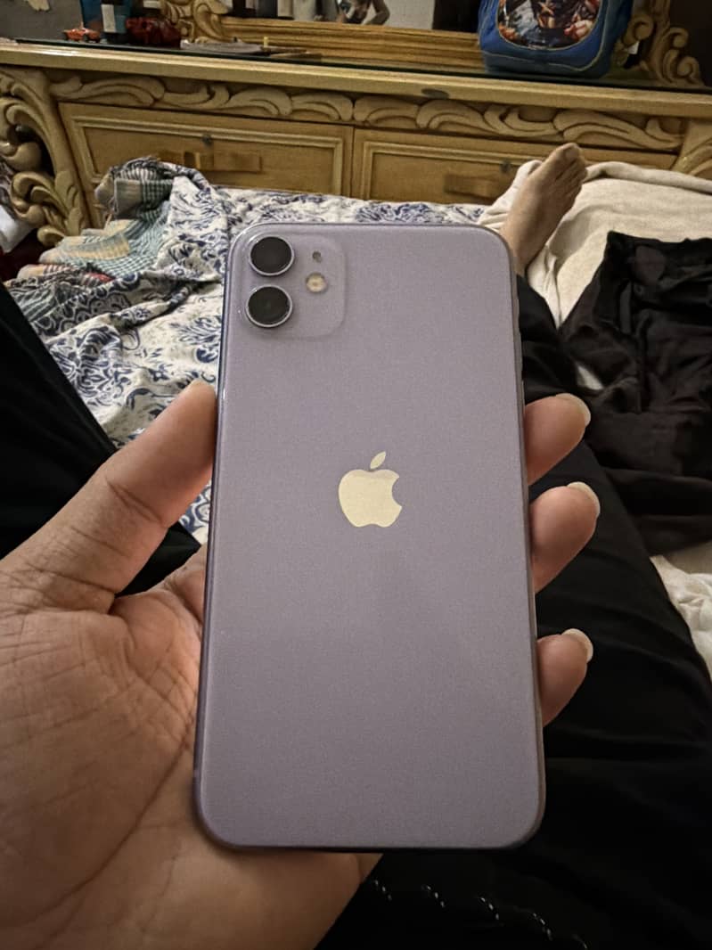 Apple iPhone 11 0